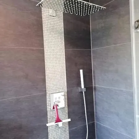 Apartment Ludwigsburg, Ruhige Lage Im Gruenen, Schlossnaehe, Bluehendes Barock *